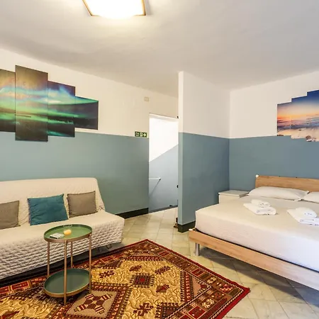 Dimora Del Borgo Genovese Aquarium Apartment